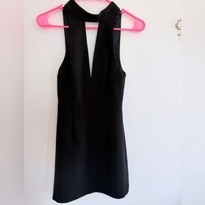Black Sleeveless Express Dress